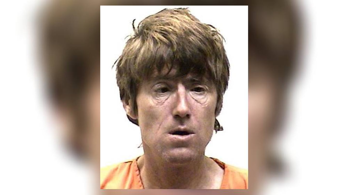 Ohio man arrested in Pennsylvania for kidnapping children in stolen car.