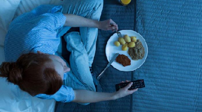 Featured image for The Timing of Dinner: How Late Meals Impact Your Health