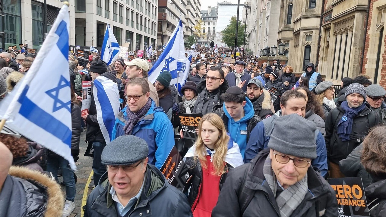 Massive London March Combats Antisemitism, Stands with Israel