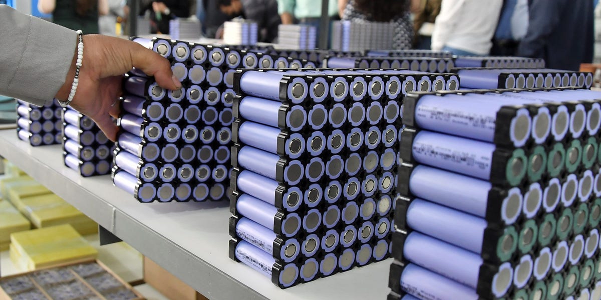 "AI-Discovered Material Offers 70% Reduction in Lithium Use for Batteries"