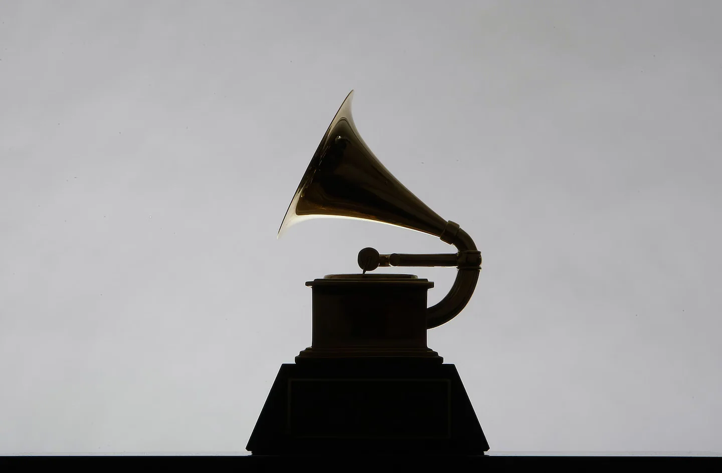 Lamar, Dean Rule Grammys 2026 Night as Bieber Returns