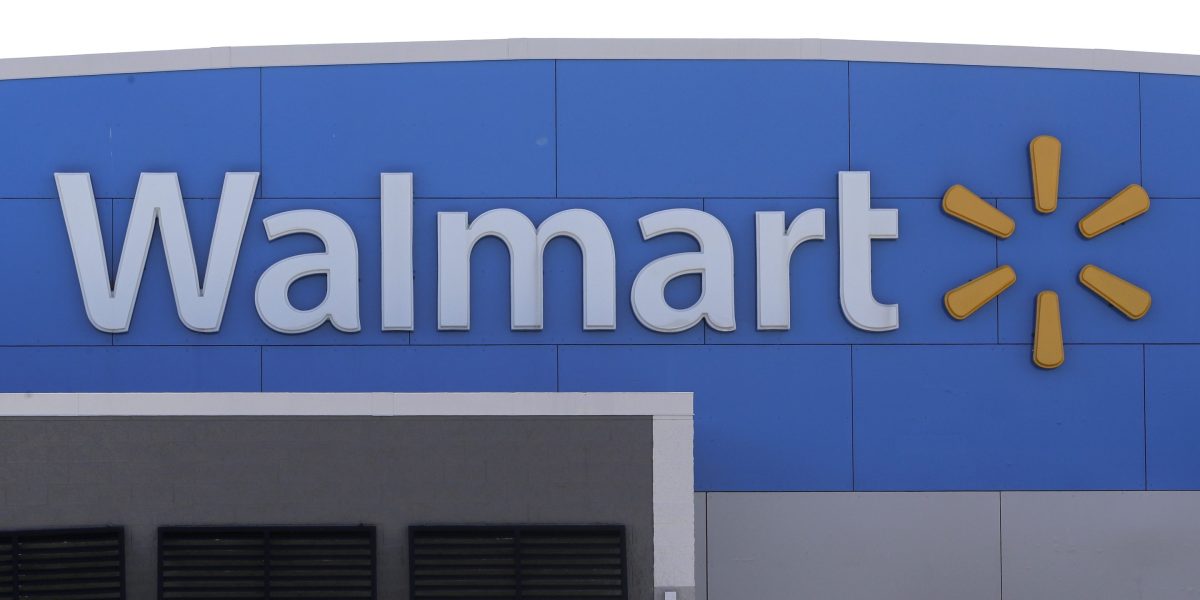 Featured image for Walmart Scales Back DEI Initiatives Amid Controversy