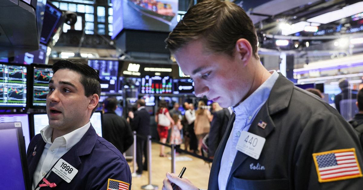 US Stock Market Surges on Tech Rally and Fed Rate Hike Pause Anticipation