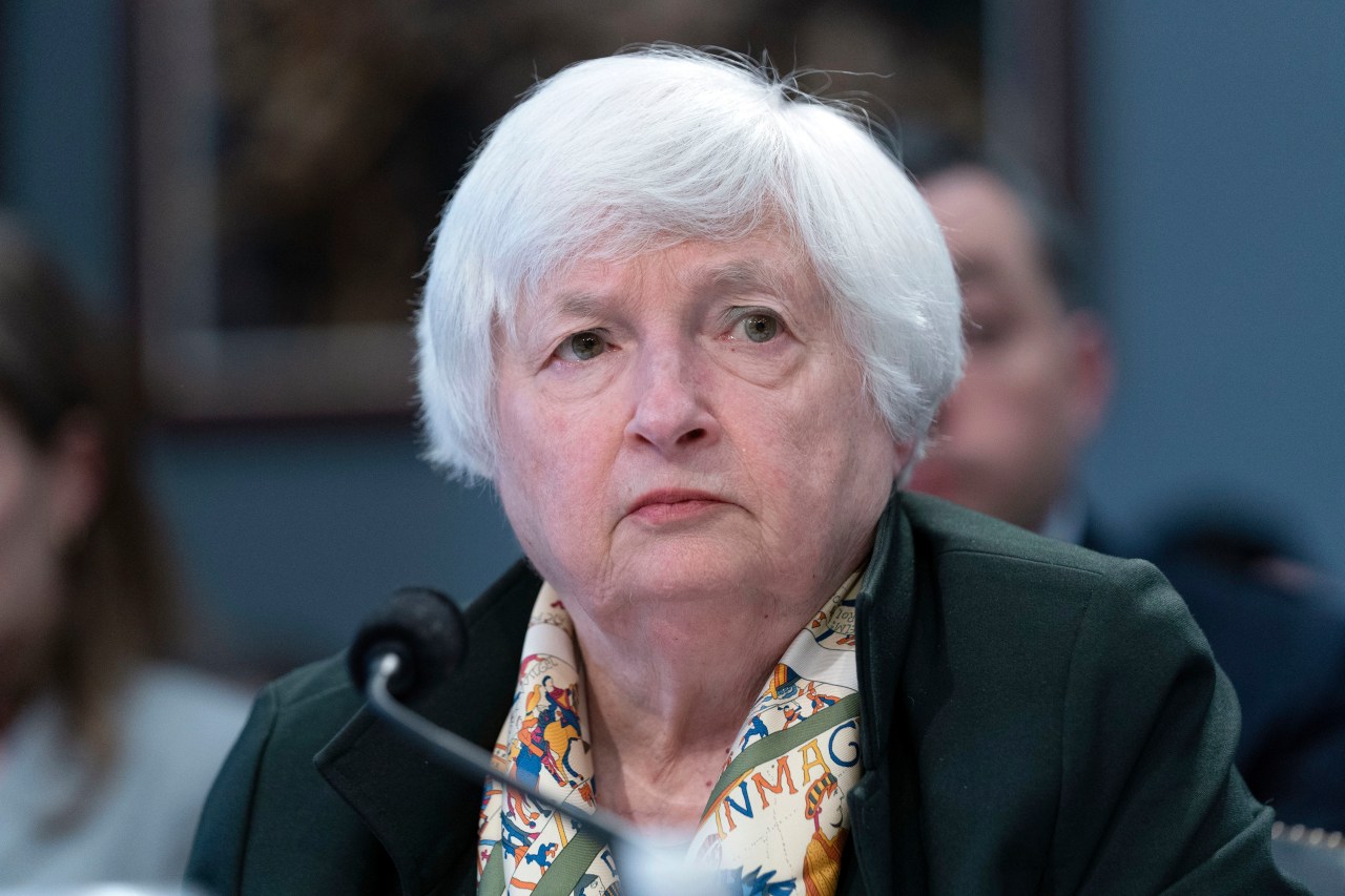 Featured image for Yellen calls for tighter financial regulations in the US.