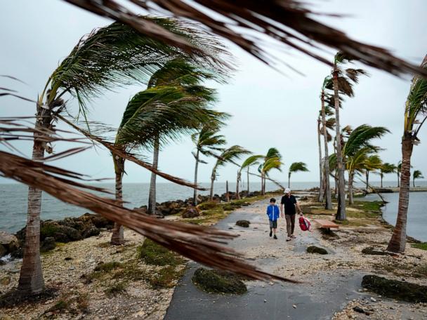 Powerful Storm Threatens East Coast with Heavy Rain, Flooding, and Strong Winds