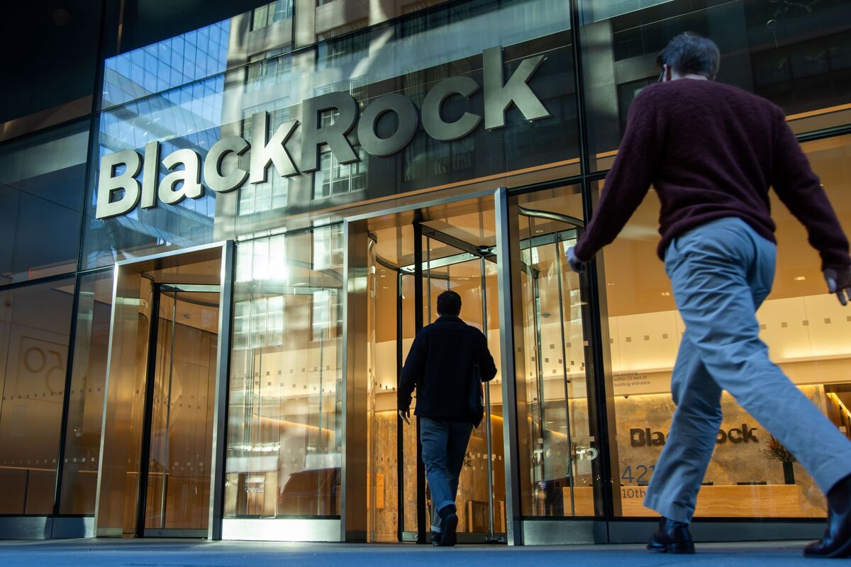 Featured image for BlackRock Faces $500 Million Loss Amid Fraud Allegations