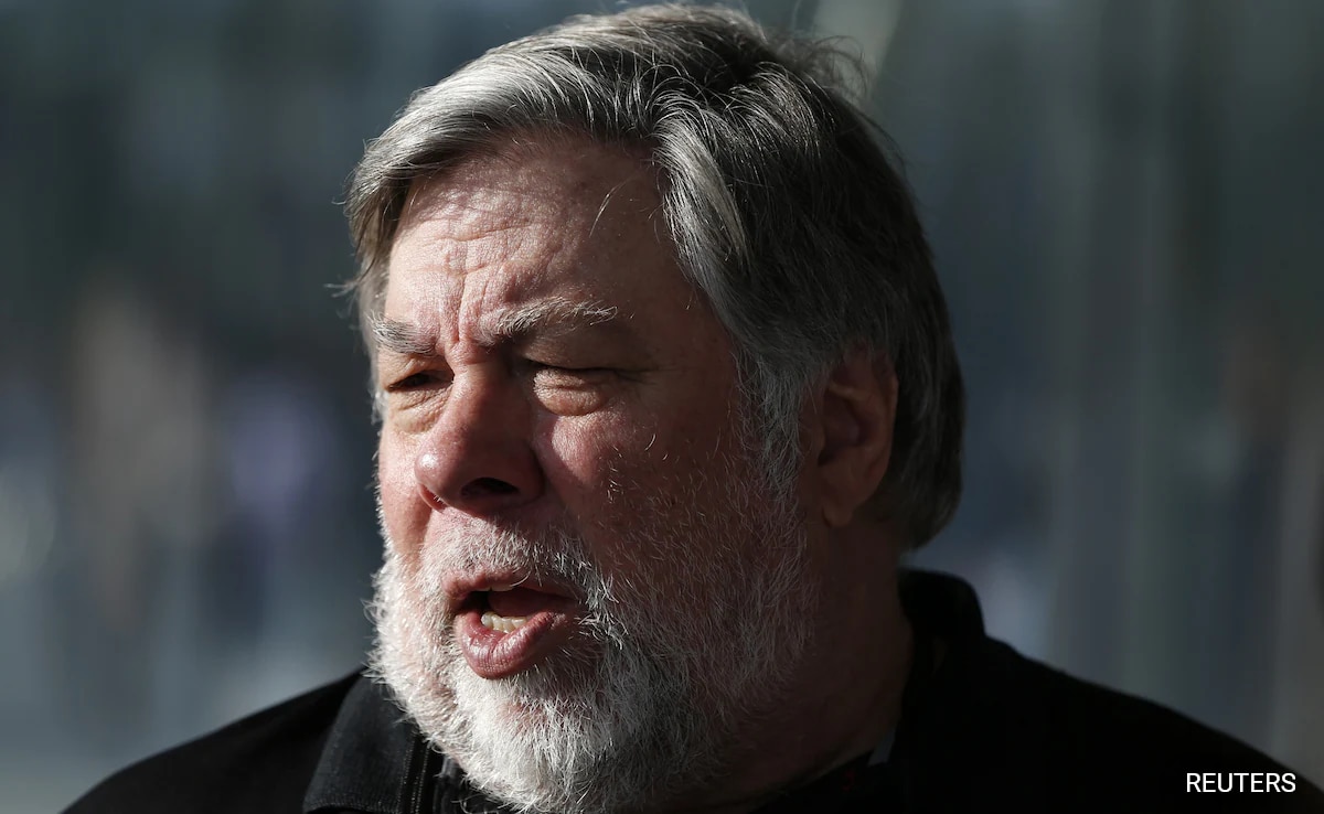 Featured image for Apple Co-Founder Steve Wozniak Hospitalized for Possible Stroke: Report