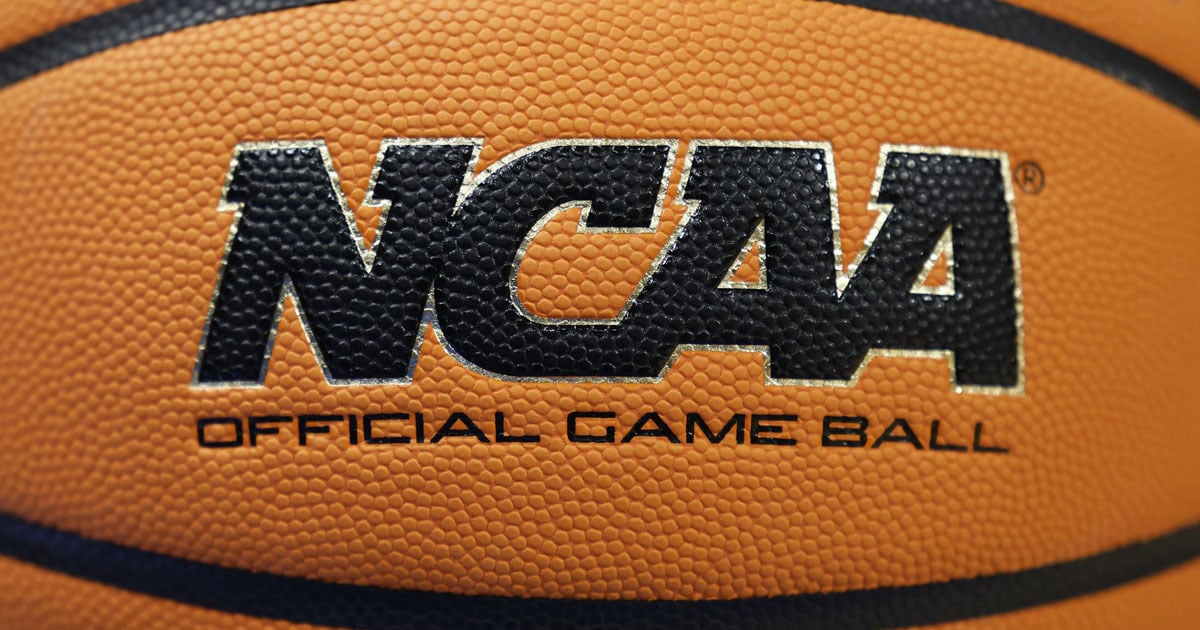 Featured image for "2024-25 Men's College Basketball: Way-Too-Early Top 25 Roundup and High Expectations"