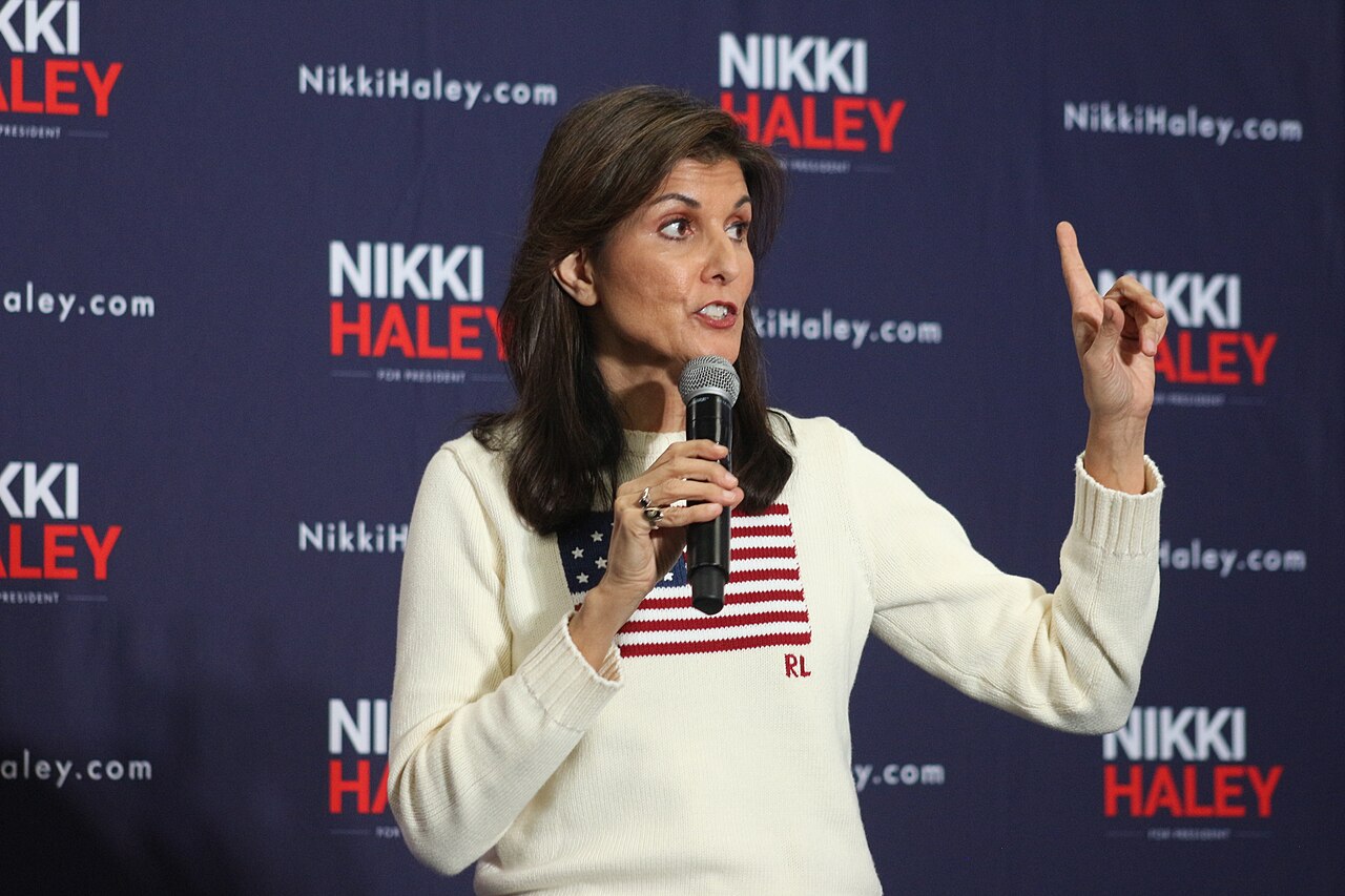 Featured image for "Nikki Haley's New Hampshire Campaign Blitz: Courting Democrats, Challenging Trump, and Winning Hearts"