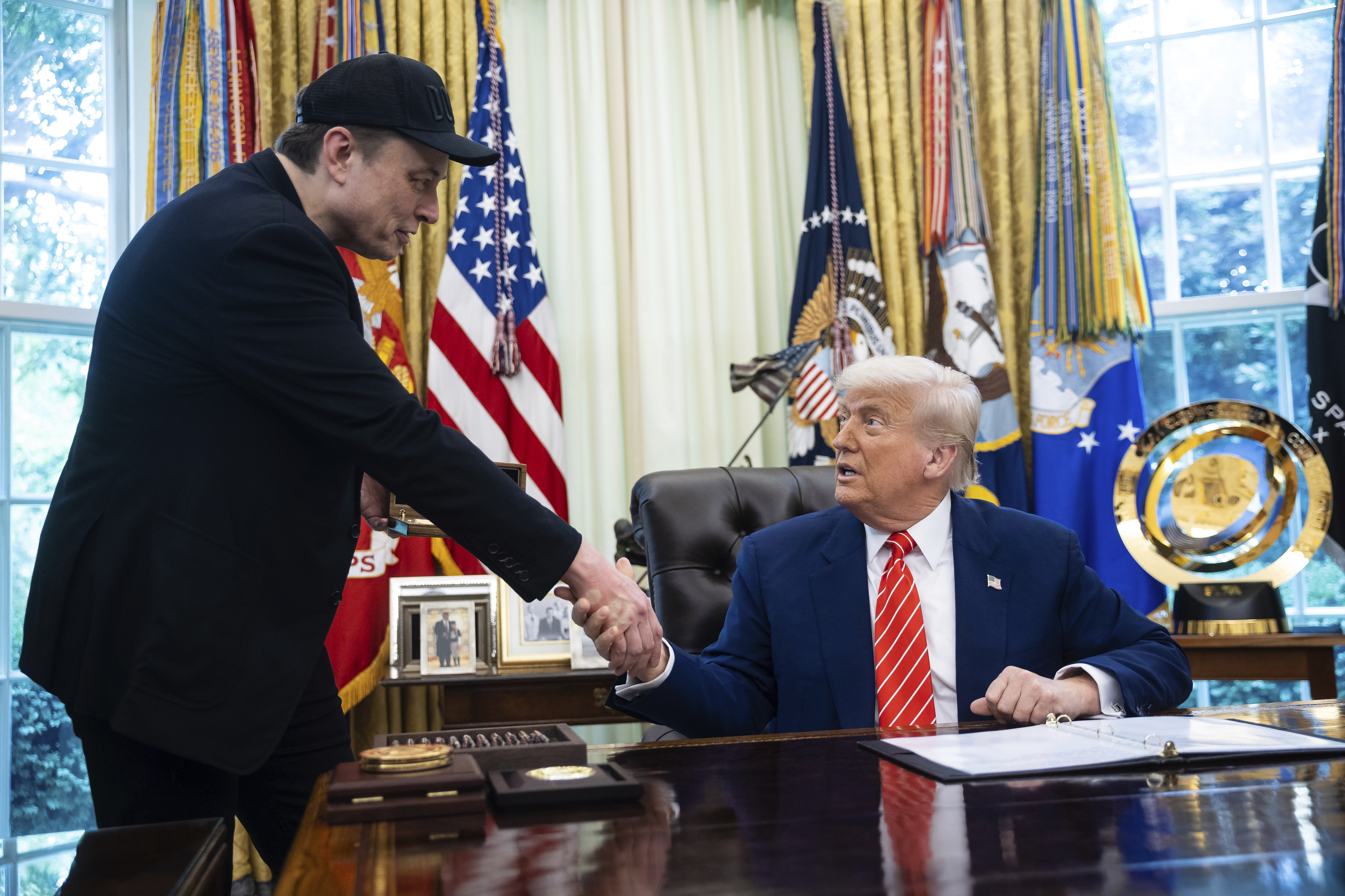 Trump and Musk's Tense Week Eases After Mutual Reconciliation