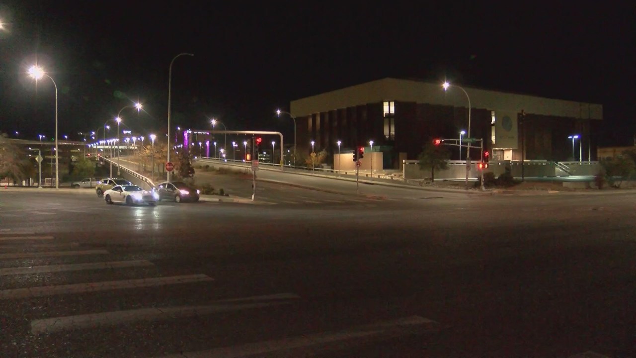Featured image for "Albuquerque Police Probe Overnight Shooting, One Injured"