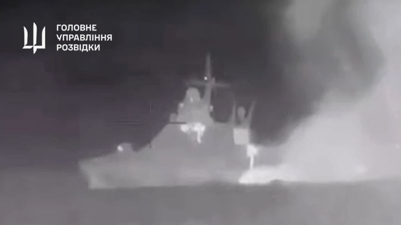 "Ukraine's Unmanned Sea Drones Strike Again: Sinking Russian Warships"