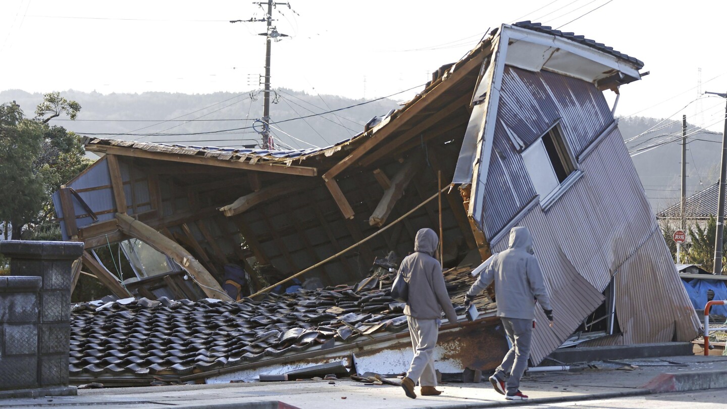 Featured image for "Japan's New Year Earthquake: Tsunami Alert Lifted, Search for Survivors Continues"