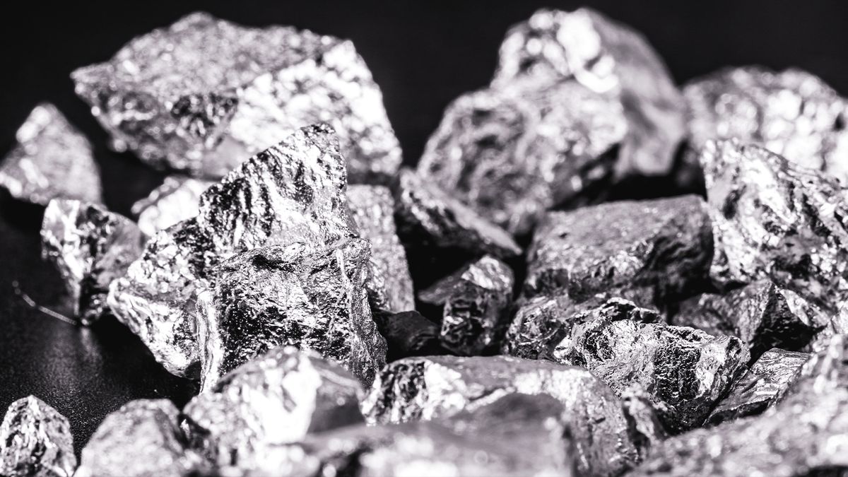 "Using Genetically Engineered Bacteria for Rare-Earth Metal Purification"