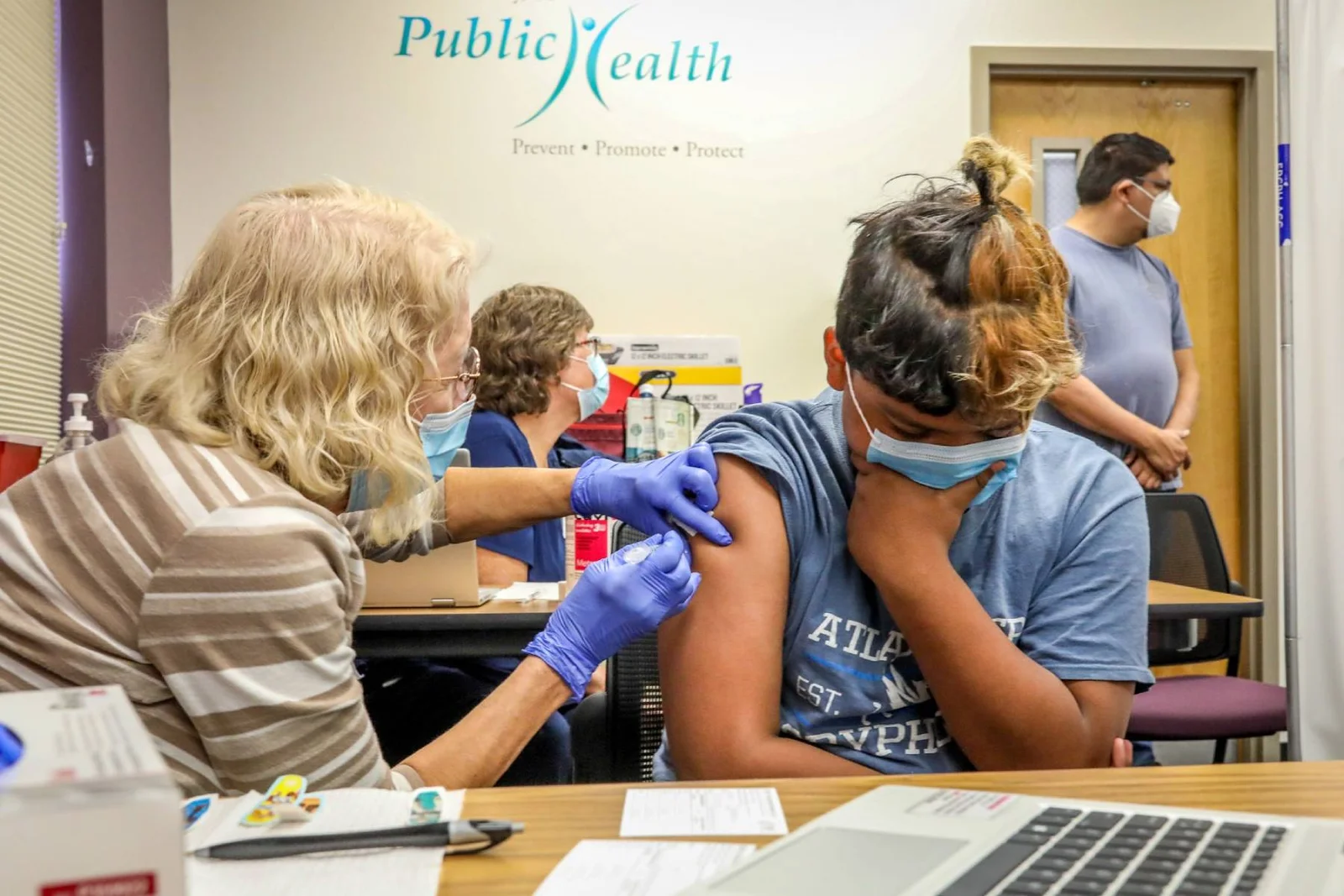 Colorado records first pediatric COVID-19 death of the season as vaccination rates lag