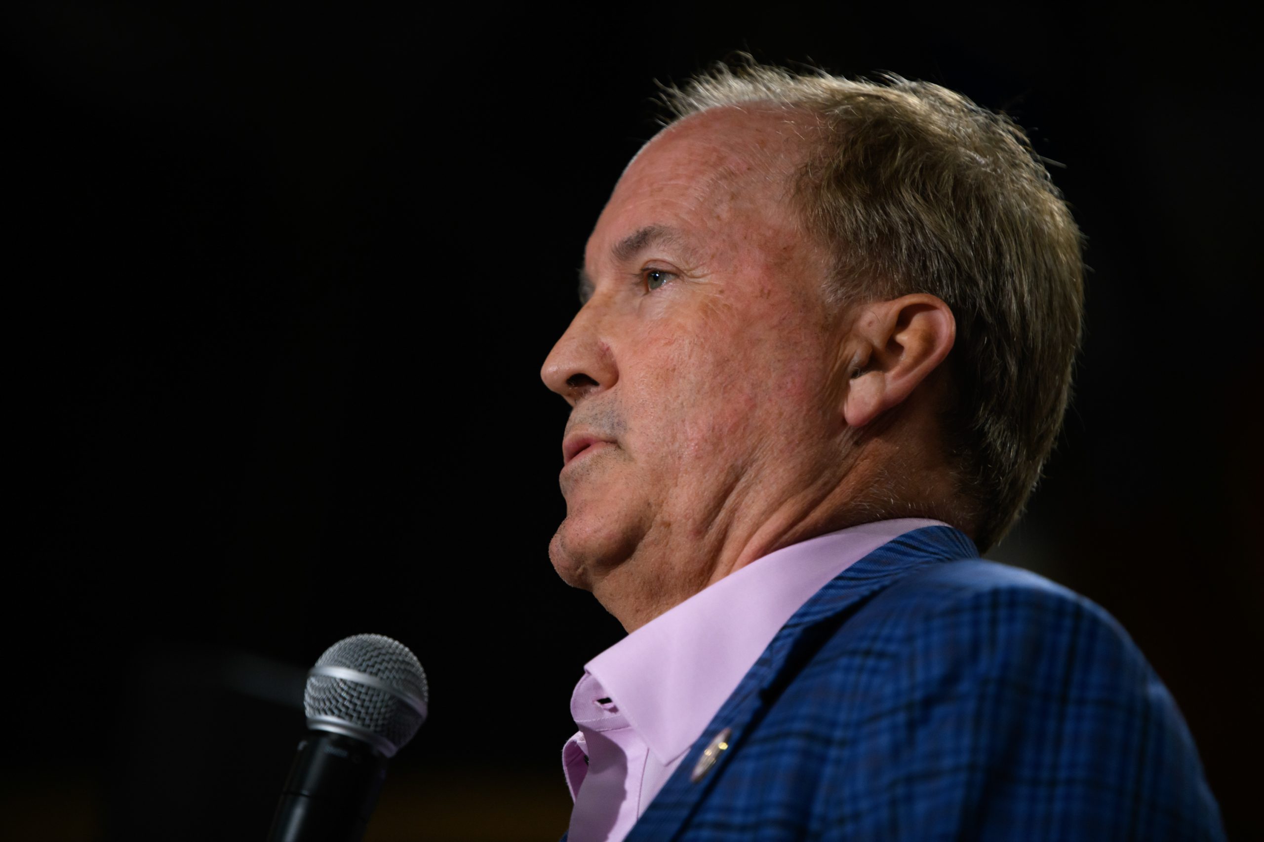 Texas Seeks Court Orders to Halt Tylenol Marketing and Payments Amid Legal Disputes