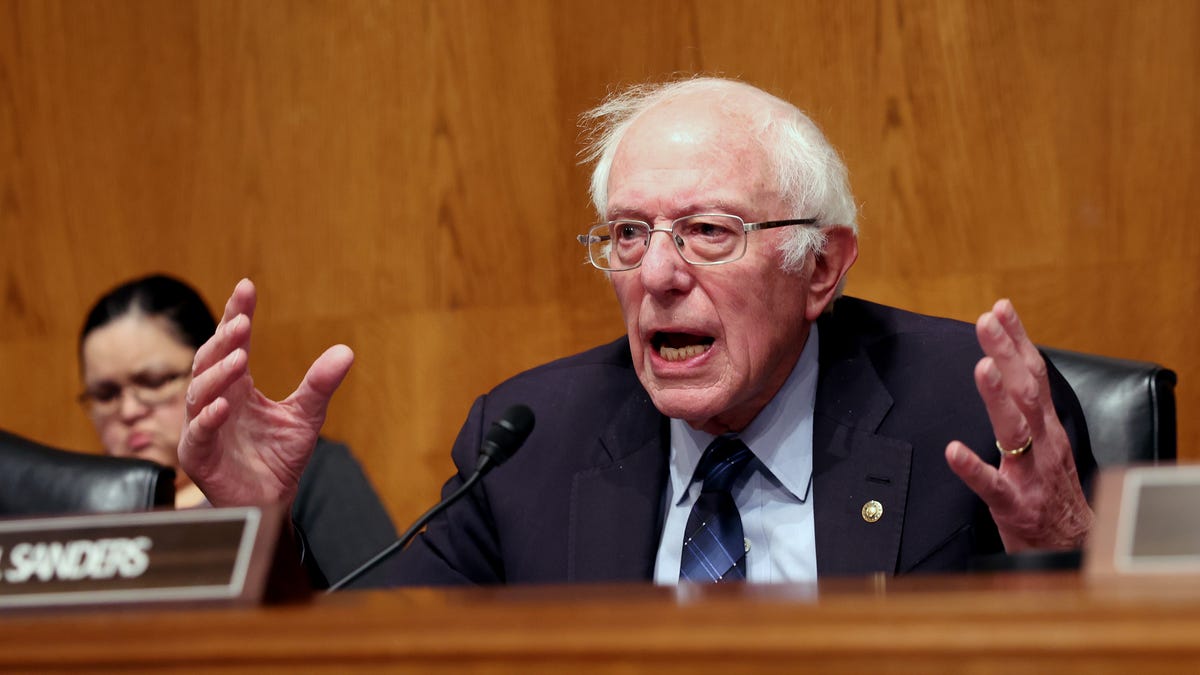 "Senate Hearing: Big Pharma Execs Defend High Drug Prices Amid Calls for Cost Reduction"