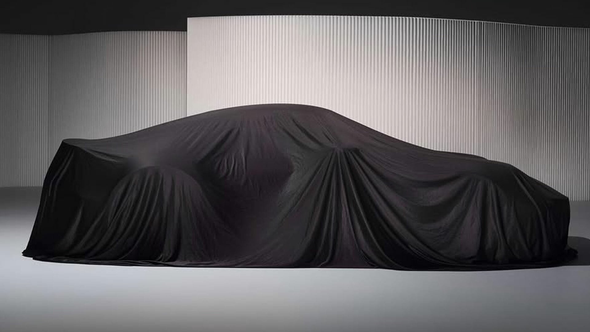 Featured image for Porsche Teases Hybrid 911 Turbo for Munich Debut