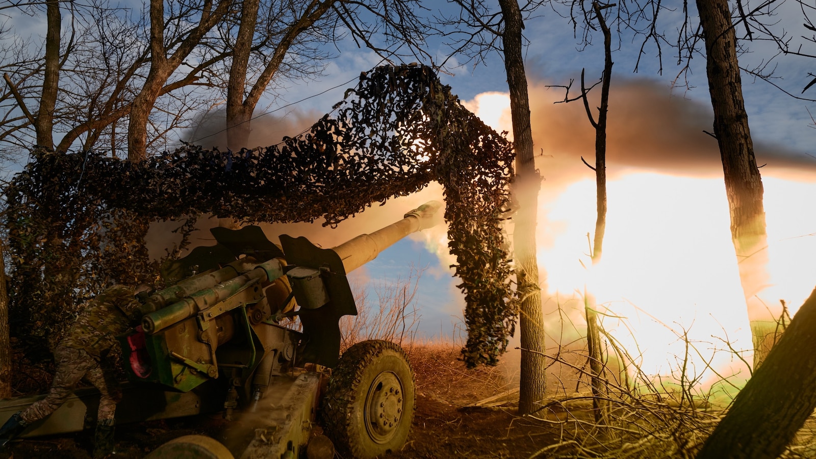 "US Allocates $300 Million Military Aid for Ukraine"
