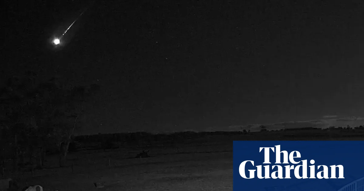 Featured image for Spectacular Meteor Showers Light Up Australian Skies