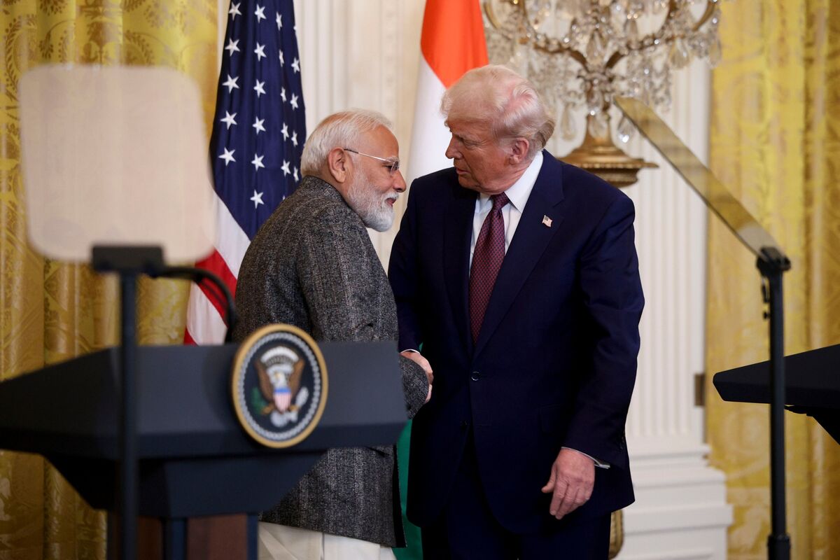 Tensions Rise as Trump’s Russia and India Policies Clash with Global Markets