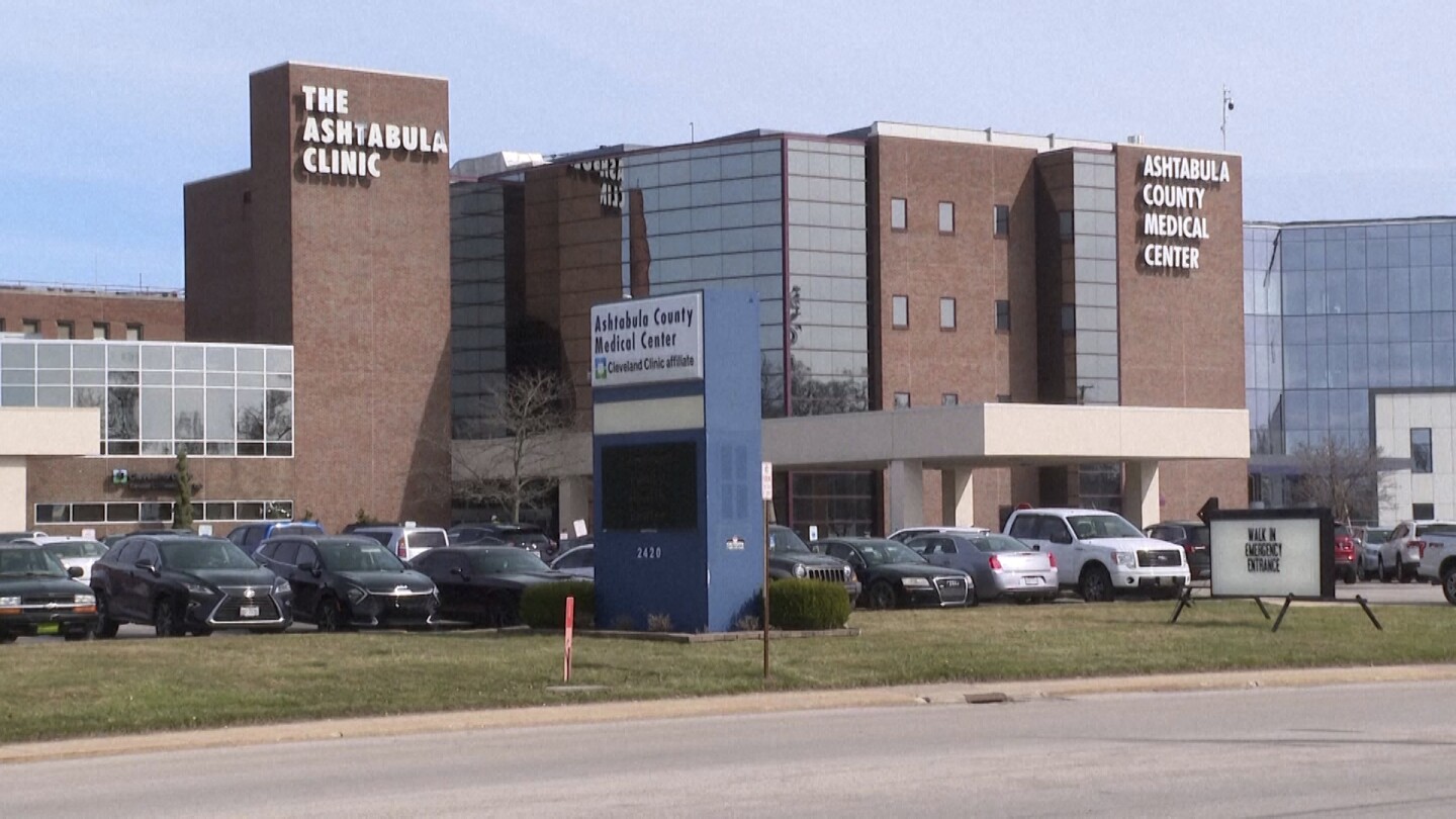 Featured image for Ohio Women Use Dead Man's Body to Withdraw Money from Bank