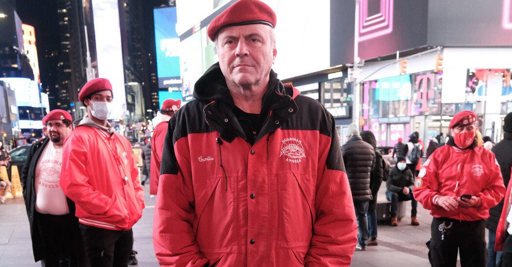 Featured image for "Guardian Angels Mistakenly Target Bronx Man in Times Square Incident"