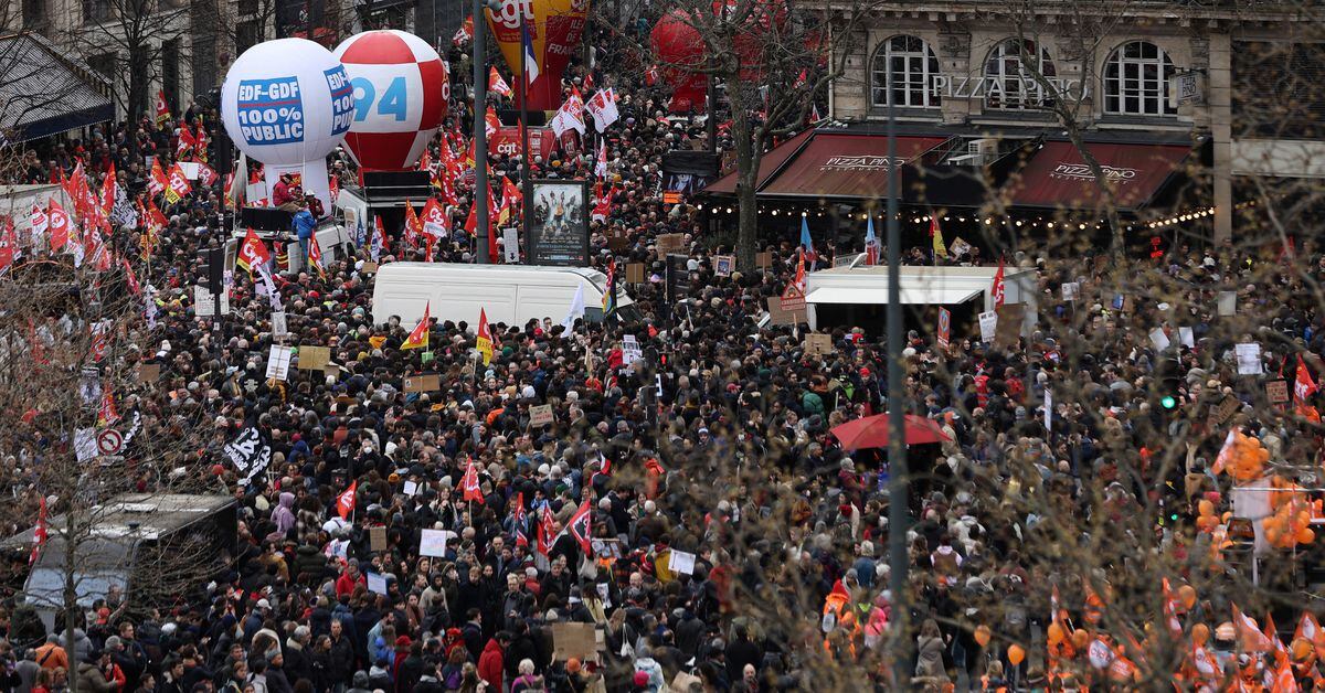 French pension protests escalate with clashes and police preparation.