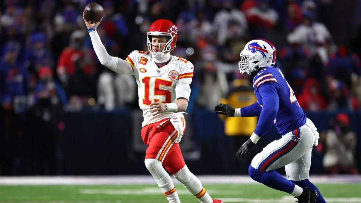 "Chiefs Advance to AFC Title Game After Narrow Victory Over Bills"
