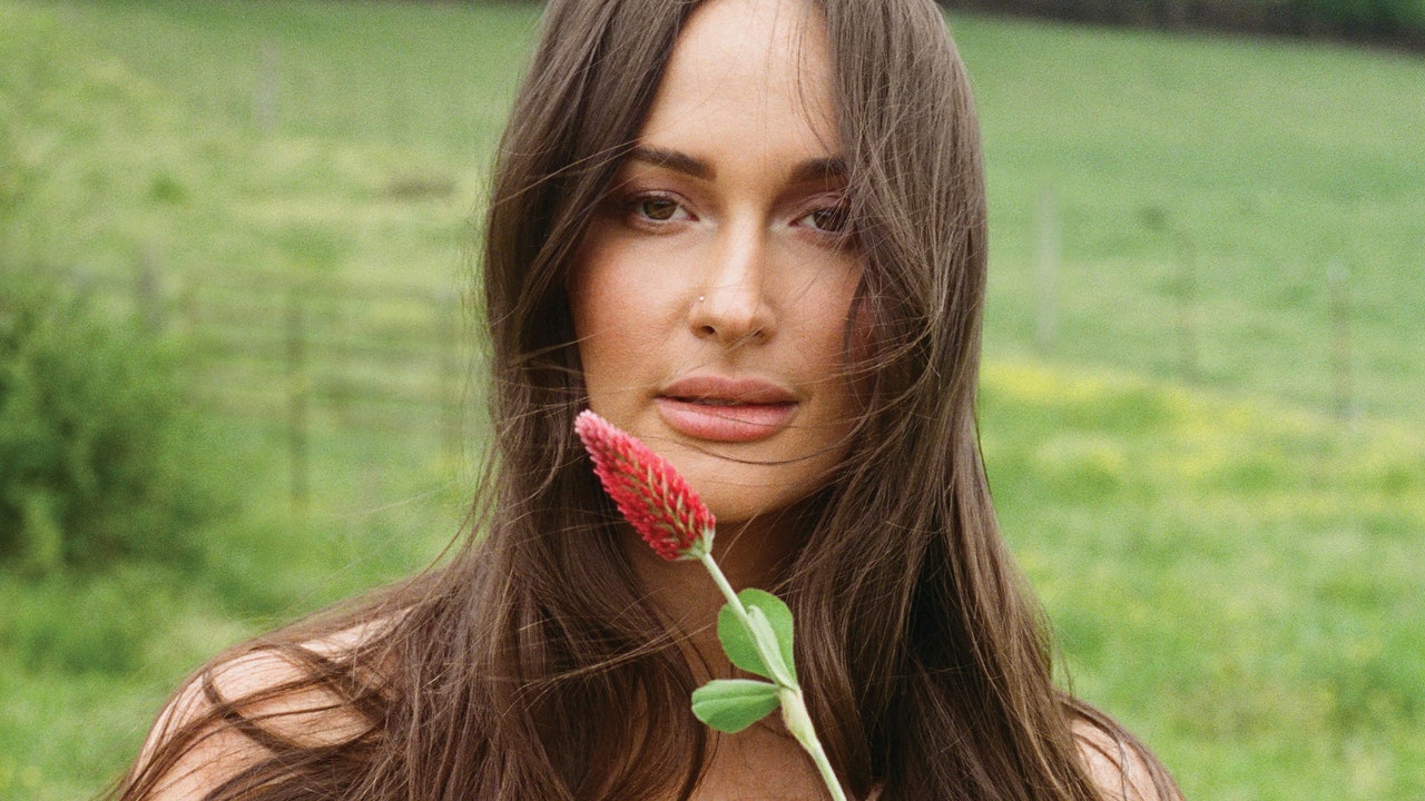 Featured image for Kacey Musgraves' 'Deeper Well': A Musical Journey into Nature and Wellness