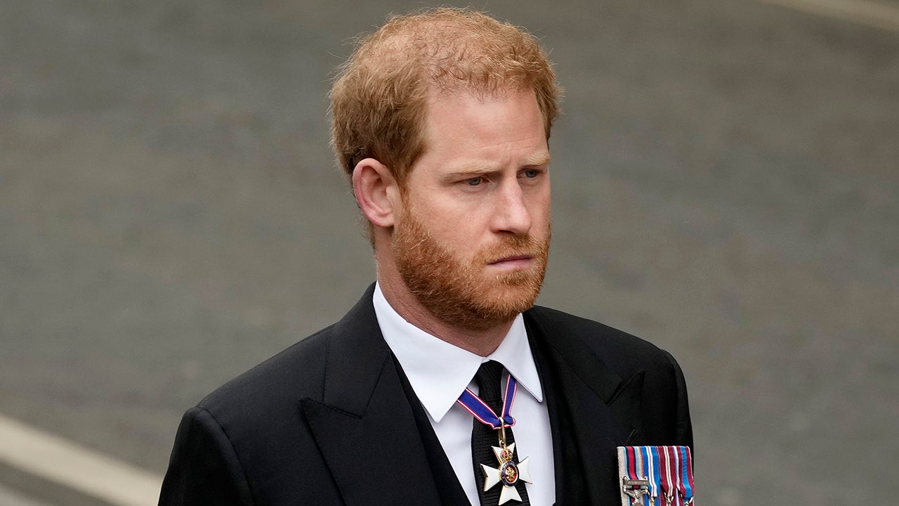 Prince Harry Pays Tribute to Queen Elizabeth II at Windsor Castle on Anniversary of Her Death