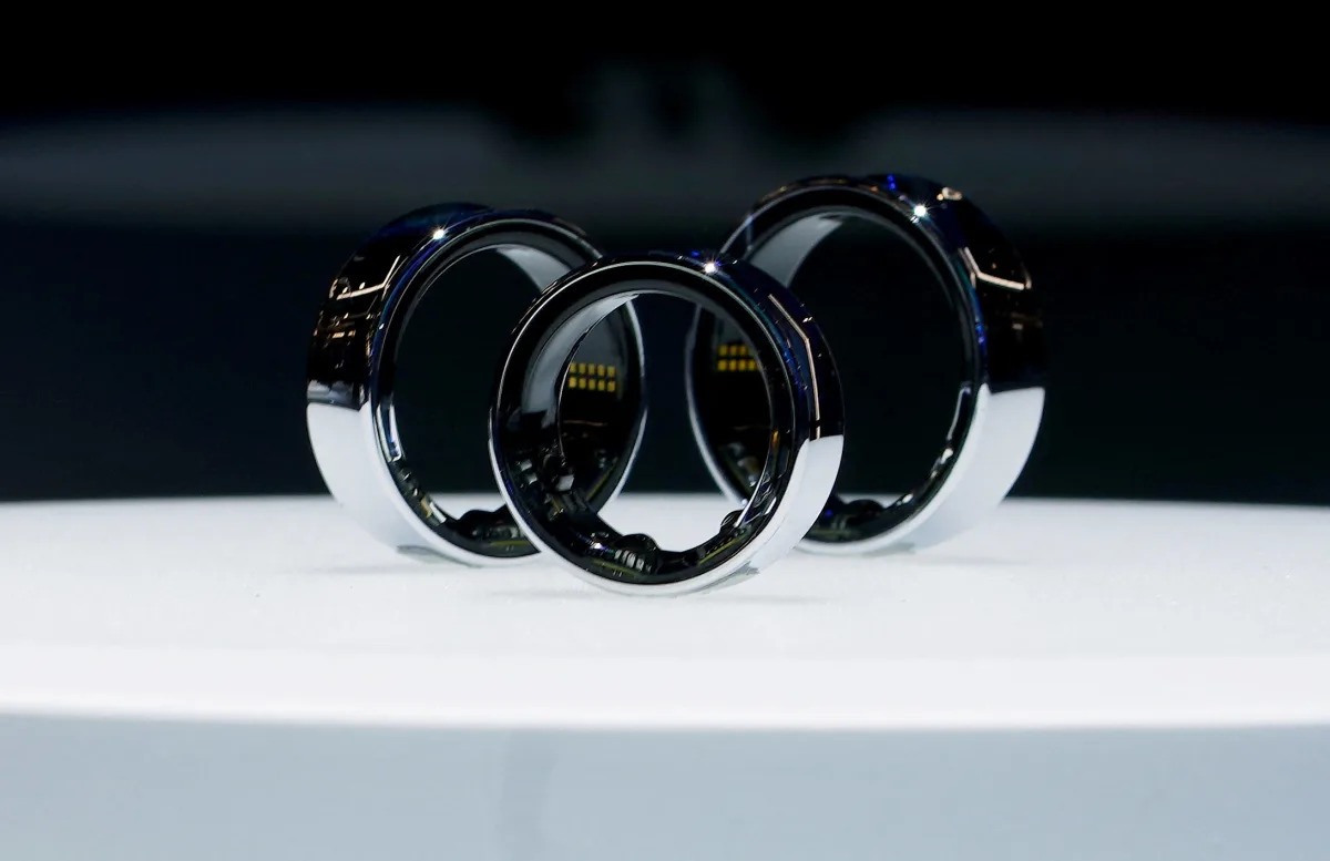 Featured image for "Samsung Introduces Galaxy Ring: A Stylish and Productive Wearable for Intelligent Health"