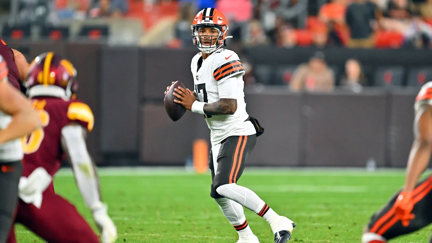 "Offensive Standouts: 4 Cleveland Browns Shine Against Washington"