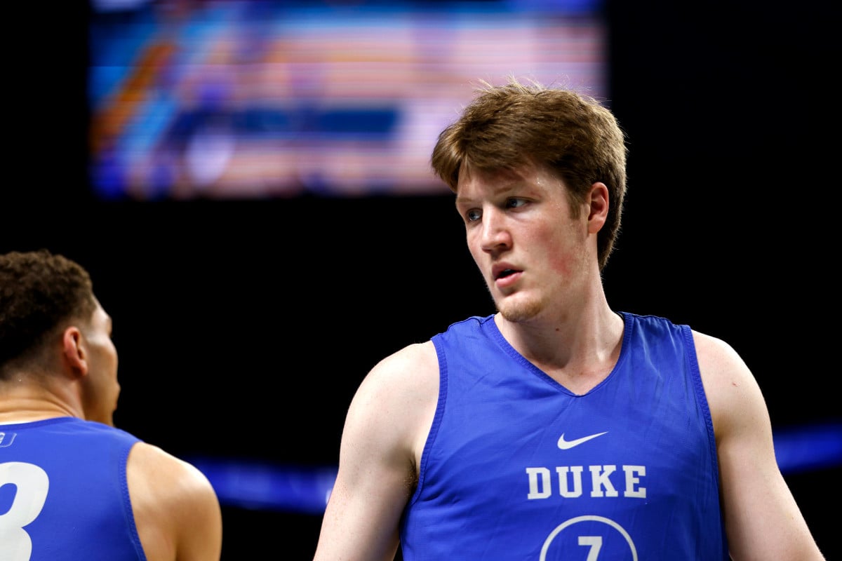 Featured image for Kon Knueppel's Mom Stuns at NBA Draft