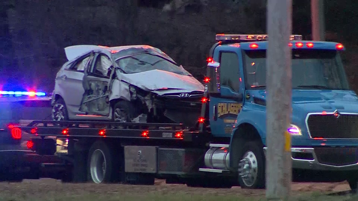 Featured image for "Early Morning Rollover Crash on Morrissey Boulevard Claims 2 Lives, Injures Others"