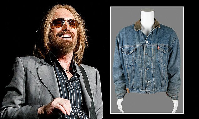Featured image for Tom Petty's Family Accuses Auction House of Selling Stolen Property