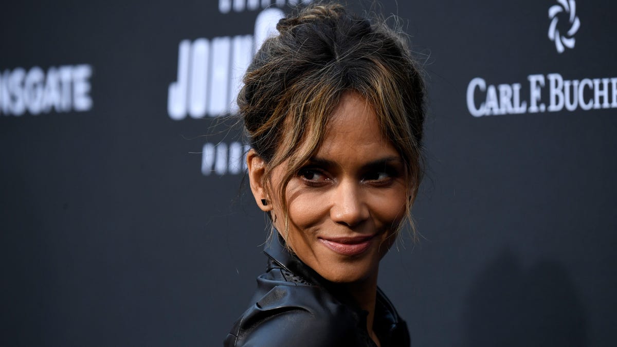 Featured image for Halle Berry Condemns Drake for Unauthorized Use of Slime Photo