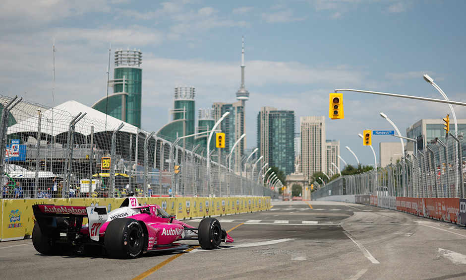 Featured image for "Kirkwood Dominates Honda Indy Toronto, Dixon Aims to Defend Title"