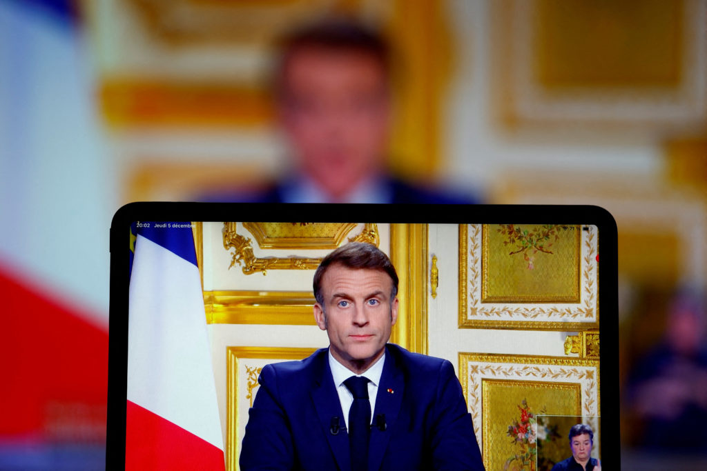 Featured image for Macron Stands Firm Amid French Government Collapse