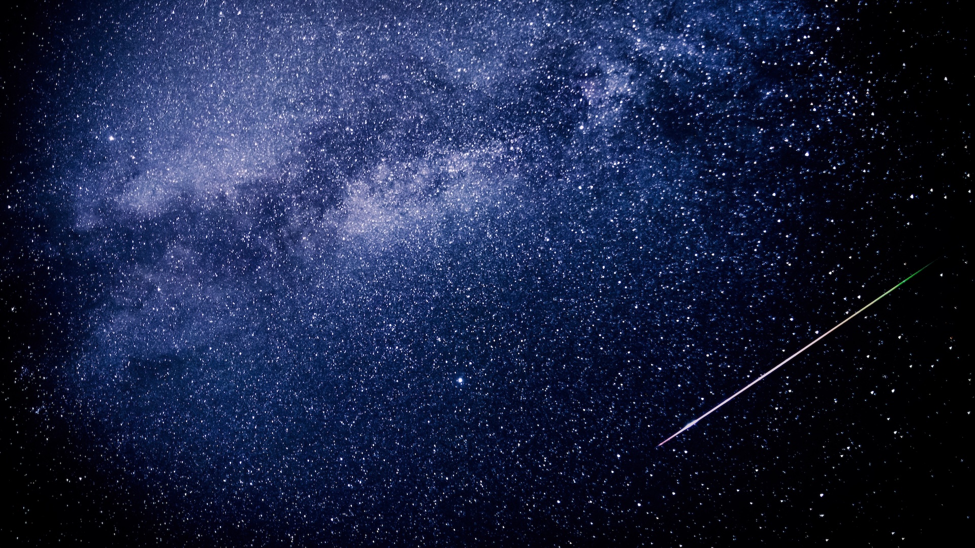 Featured image for Perseid Meteor Shower 2025: Viewing Tips Despite the Full Moon