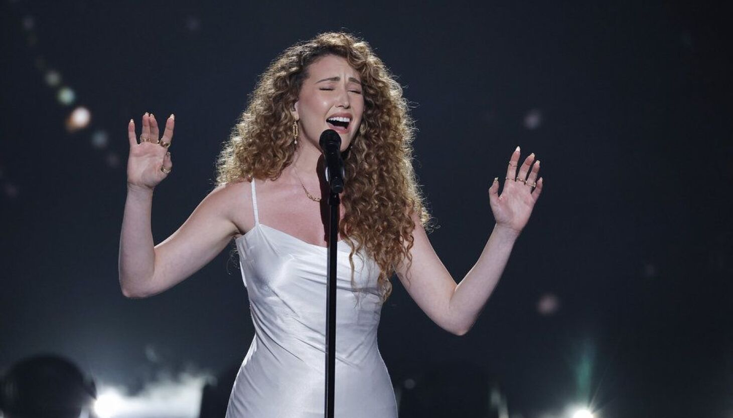 Loren Allred: The Standout Singer from 'AGT' and 'The Greatest Showman'