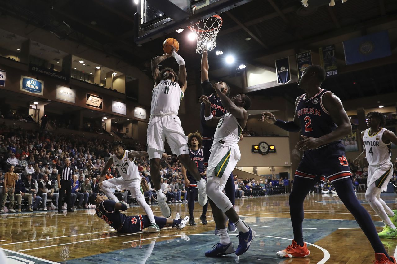 Featured image for Syracuse vs. Oregon: Unexpected Matchup in South Dakota