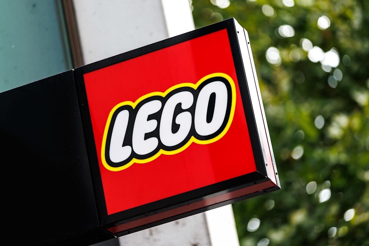 Featured image for Watch the First-Ever Lego CES 2026 Press Conference Live