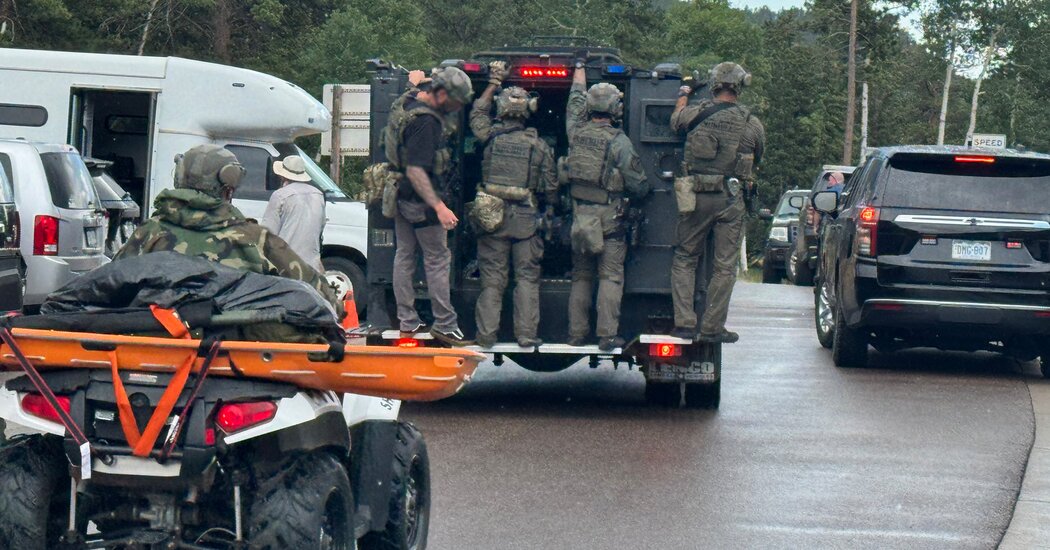 Featured image for Colorado park ranger accused of staging fake stabbing incident