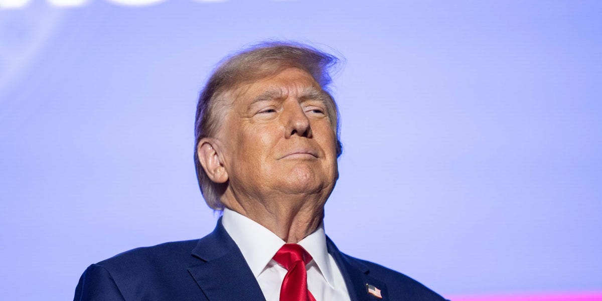 Featured image for "Trump Anxious as Supreme Court Faces Decision on His Ballot Eligibility Amid 14th Amendment Debates"