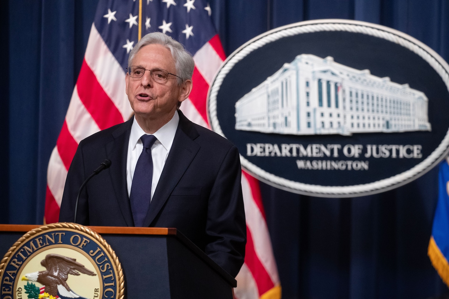 Featured image for US cracks down on Chinese fentanyl production with arrests and indictments.