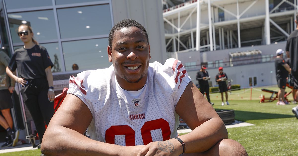 Featured image for 49ers' Alfred Collins Signs, Marking Third 2nd-Round Rookie Deal