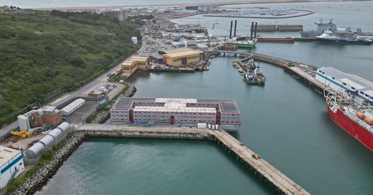 Featured image for "Bacteria on UK Barge Prompts Removal of Asylum Seekers"