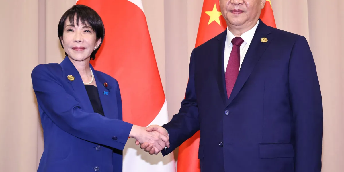 Featured image for Xi Promotes China as Defender of Free Trade at APEC Amid U.S. Tensions