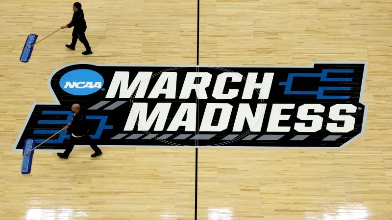 Sweet 16 Preview: Cinderella Texas Faces Purdue, Plus Four Big Showdowns
